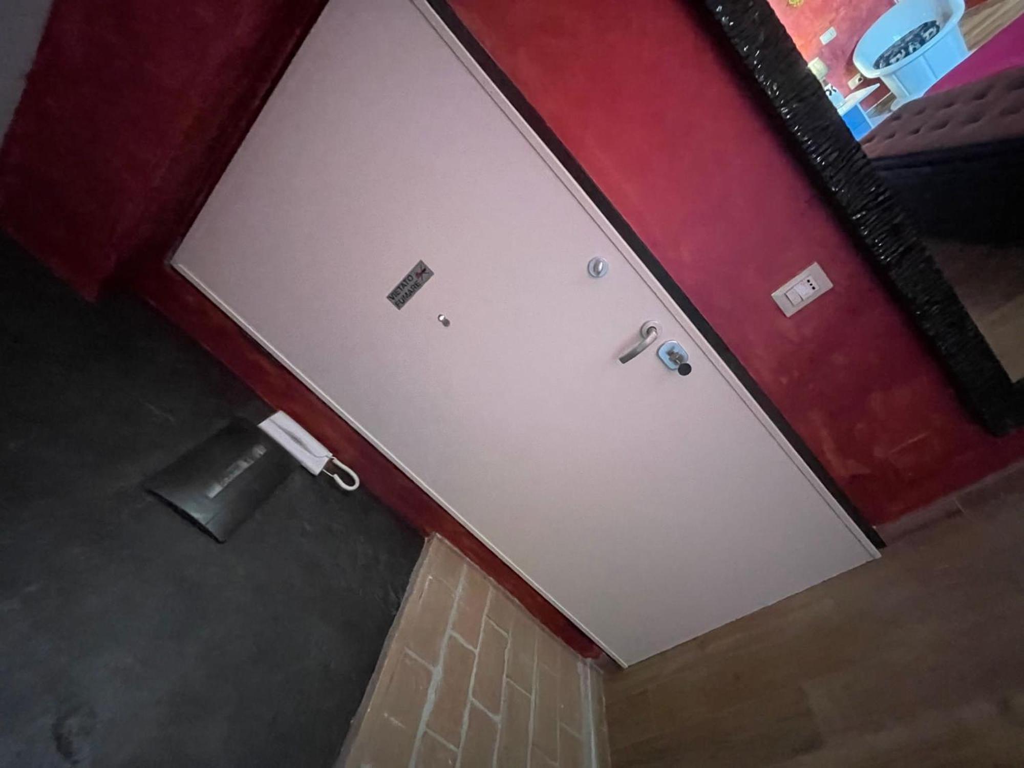 Atena B&B Apartments Platino San Silvestro  Exterior foto